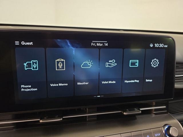 Hyundai Kona Vehicle Image 16