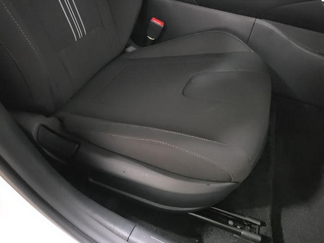 Hyundai Elantra Hybrid Vehicle Image 28