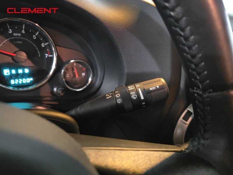 Jeep Wrangler Vehicle Image 14