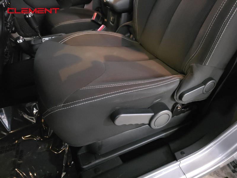 Jeep Wrangler Vehicle Image 20