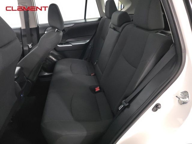 Toyota RAV4 Vehicle Image 24