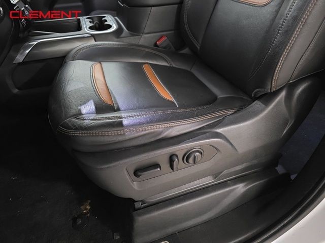 GMC Sierra 1500 Vehicle Image 26