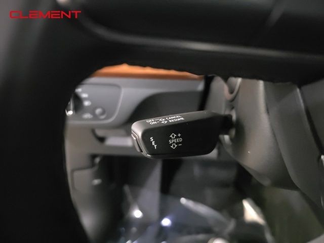 Audi Q5 Vehicle Image 12