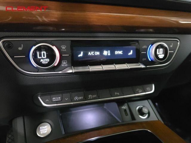 Audi Q5 Vehicle Image 20