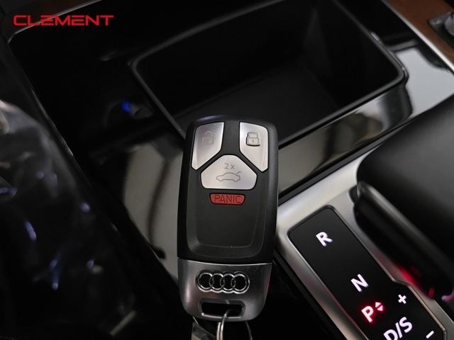 Audi Q5 Vehicle Image 22