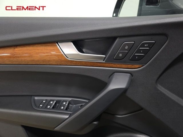 Audi Q5 Vehicle Image 25