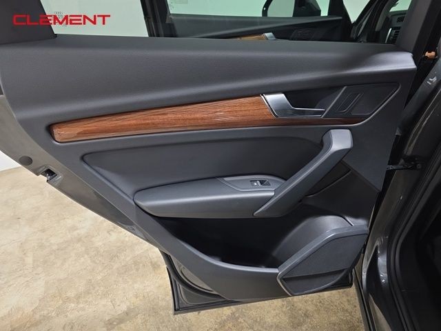 Audi Q5 Vehicle Image 29
