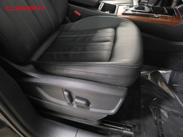Audi Q5 Vehicle Image 35