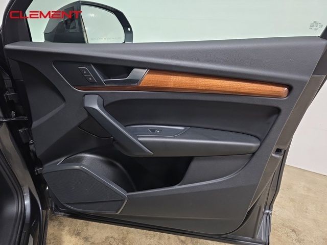 Audi Q5 Vehicle Image 37