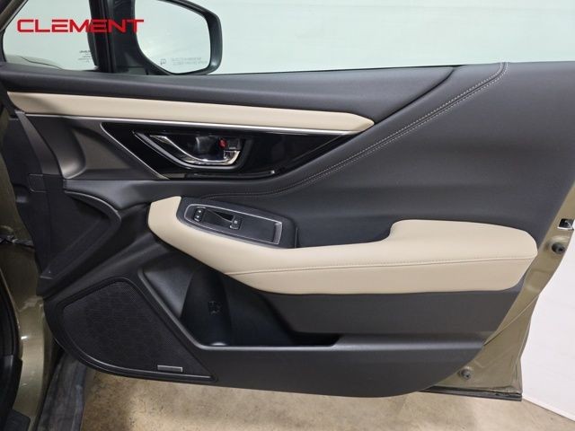 Subaru Outback Vehicle Image 35