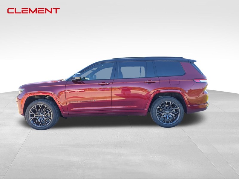 Jeep Grand Cherokee L Vehicle Image 05