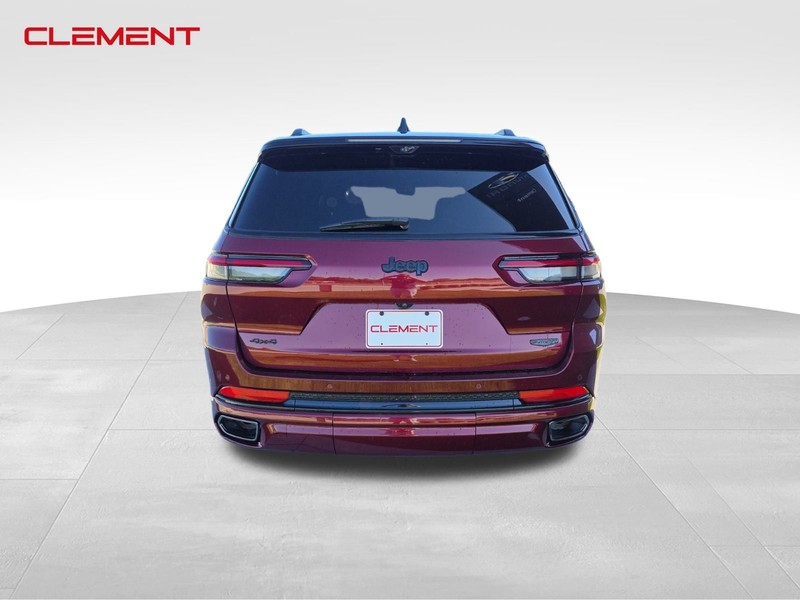 Jeep Grand Cherokee L Vehicle Image 07