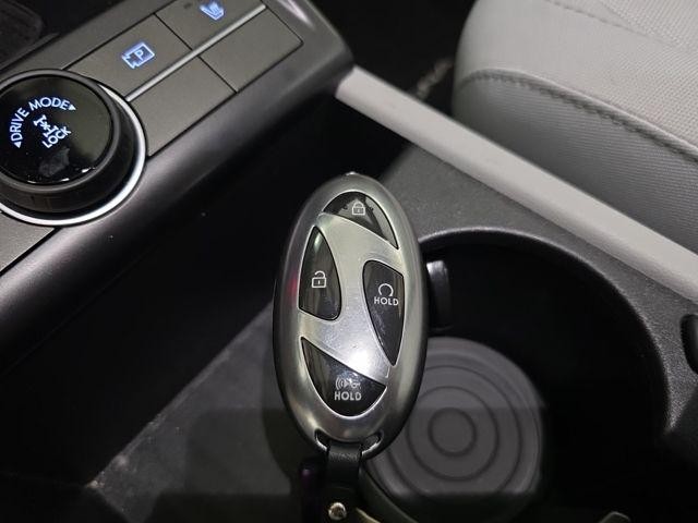Hyundai Kona Vehicle Image 21