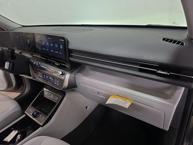 Hyundai Kona Vehicle Image 32