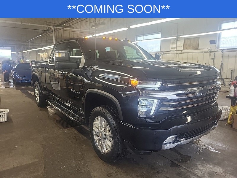 Chevrolet Silverado 2500HD Vehicle Image 02