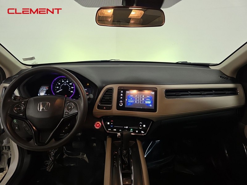 Honda HR-V Vehicle Image 11