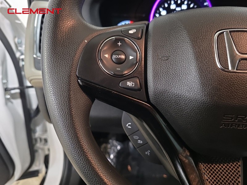Honda HR-V Vehicle Image 14