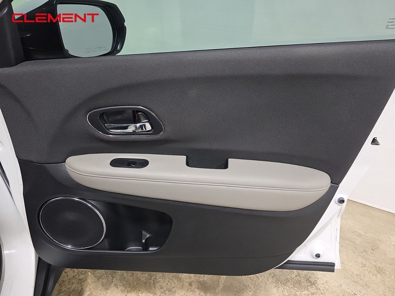 Honda HR-V Vehicle Image 34