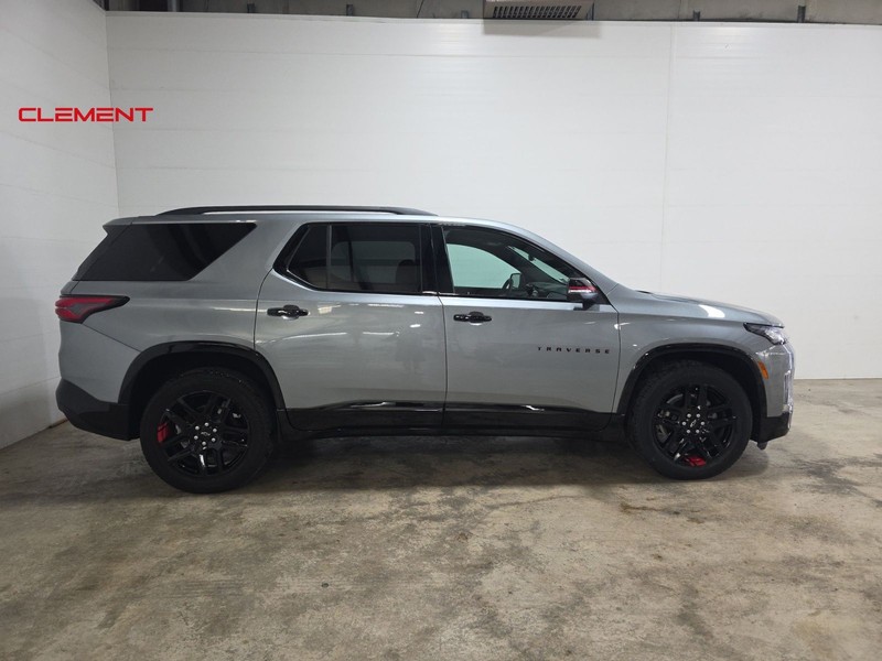 Chevrolet Traverse Vehicle Image 05