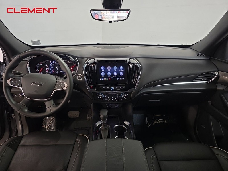Chevrolet Traverse Vehicle Image 12
