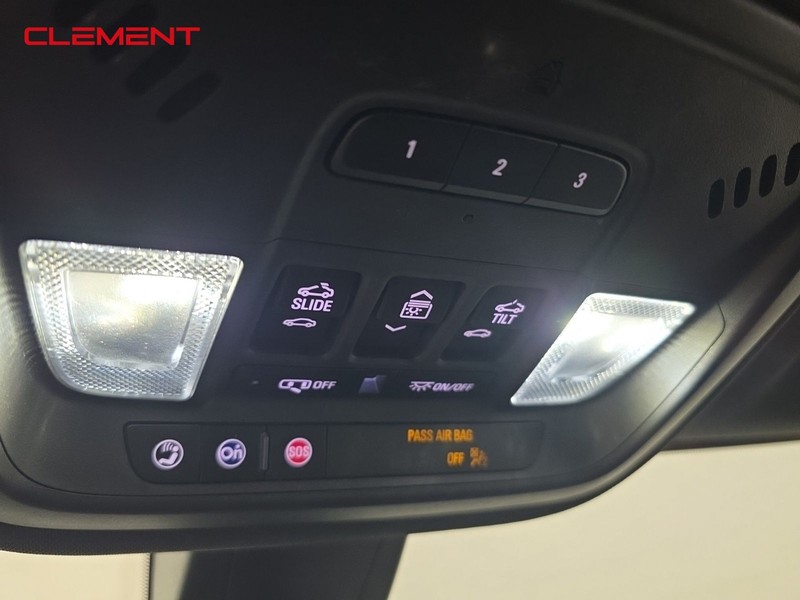 Chevrolet Traverse Vehicle Image 26
