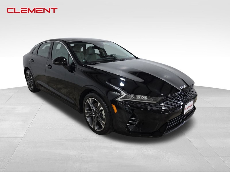 Kia K5 Vehicle Image 03
