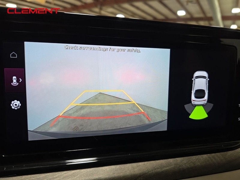 Kia K5 Vehicle Image 20
