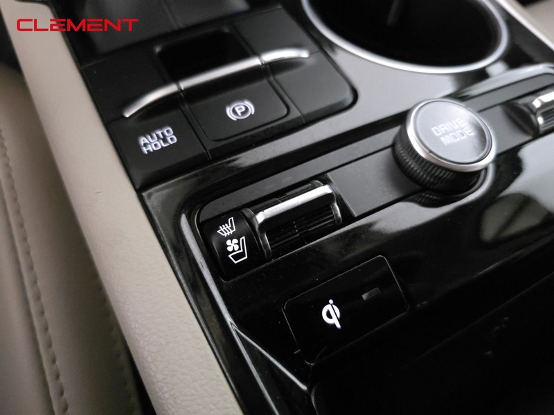 Kia K5 Vehicle Image 23