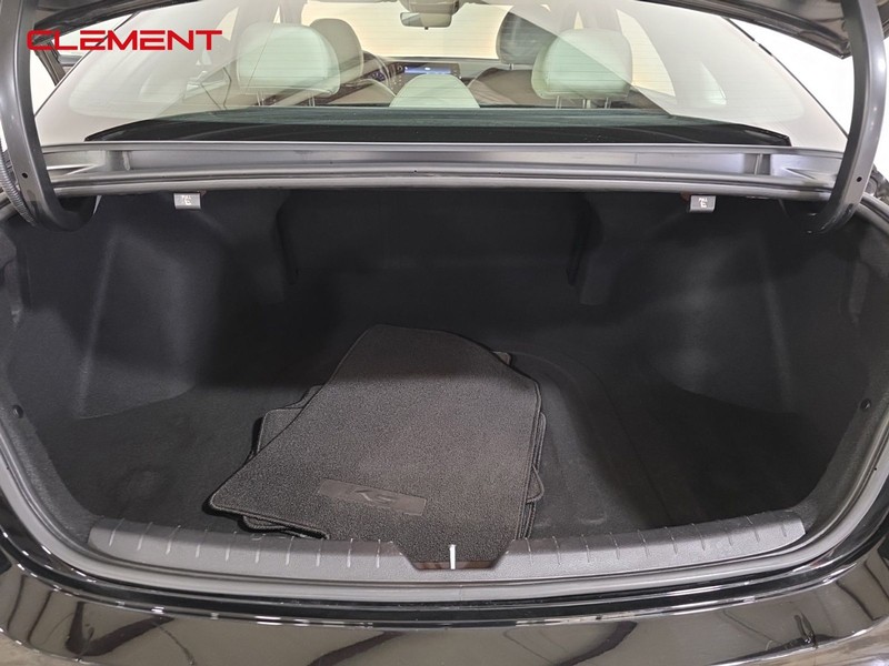 Kia K5 Vehicle Image 33