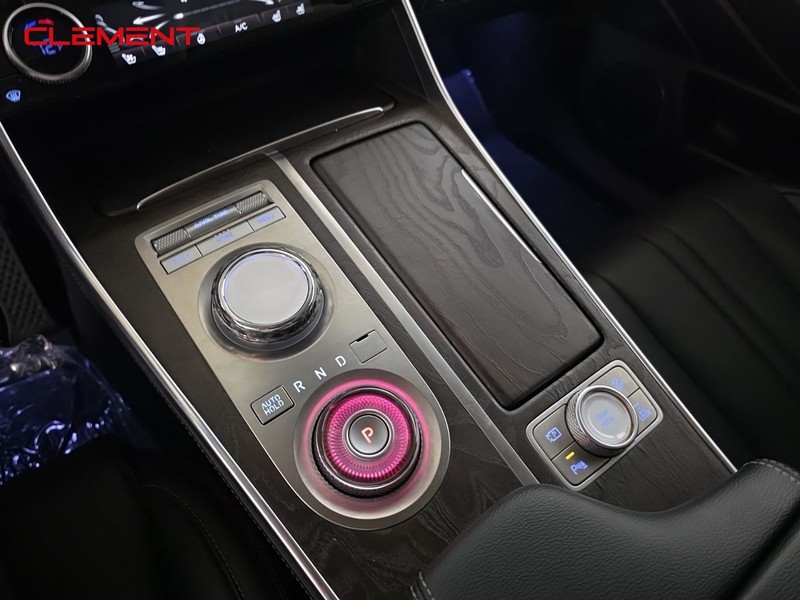 Genesis GV80 Vehicle Image 22