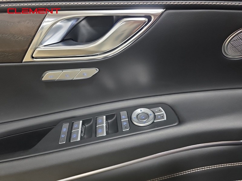 Genesis GV80 Vehicle Image 26