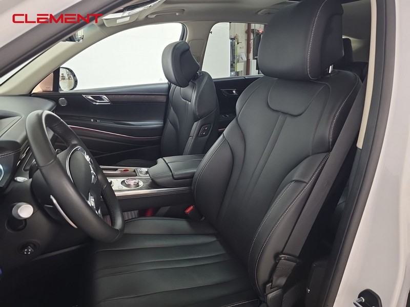 Genesis GV80 Vehicle Image 29