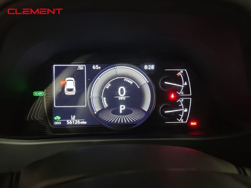 Lexus UX Vehicle Image 16