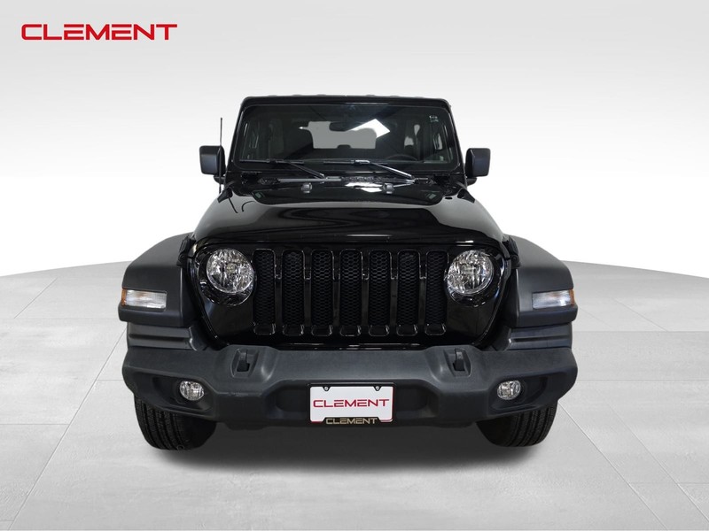 Jeep Wrangler Vehicle Image 02
