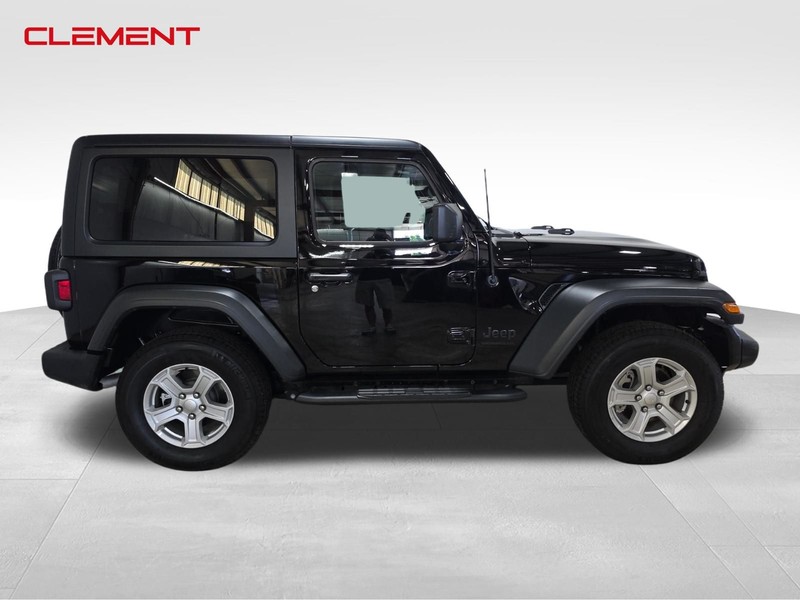 Jeep Wrangler Vehicle Image 06