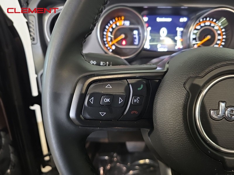 Jeep Wrangler Vehicle Image 15