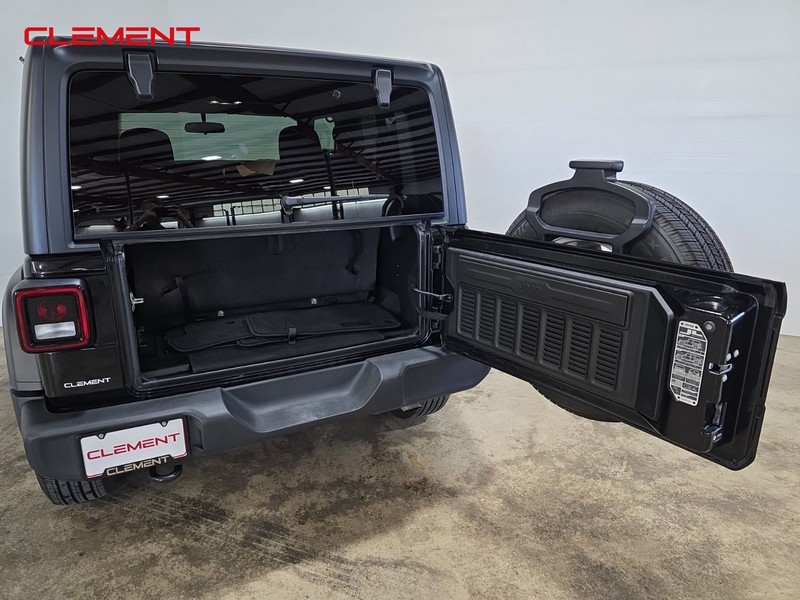 Jeep Wrangler Vehicle Image 29