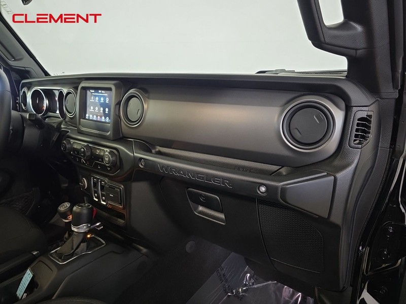 Jeep Wrangler Vehicle Image 31