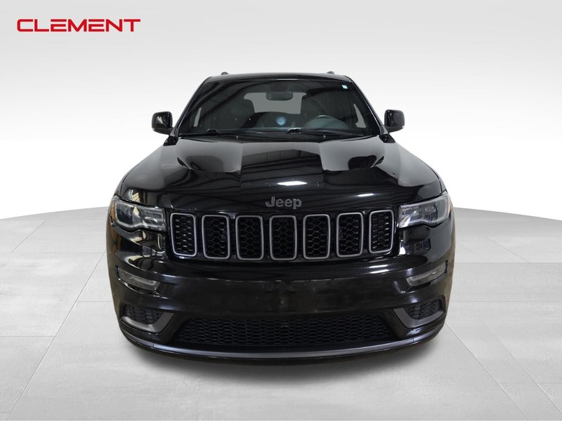 Jeep Grand Cherokee Vehicle Image 02