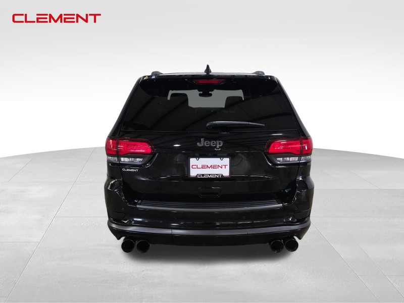 Jeep Grand Cherokee Vehicle Image 08
