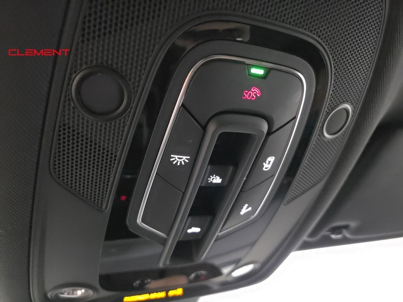 Audi Q5 Vehicle Image 19