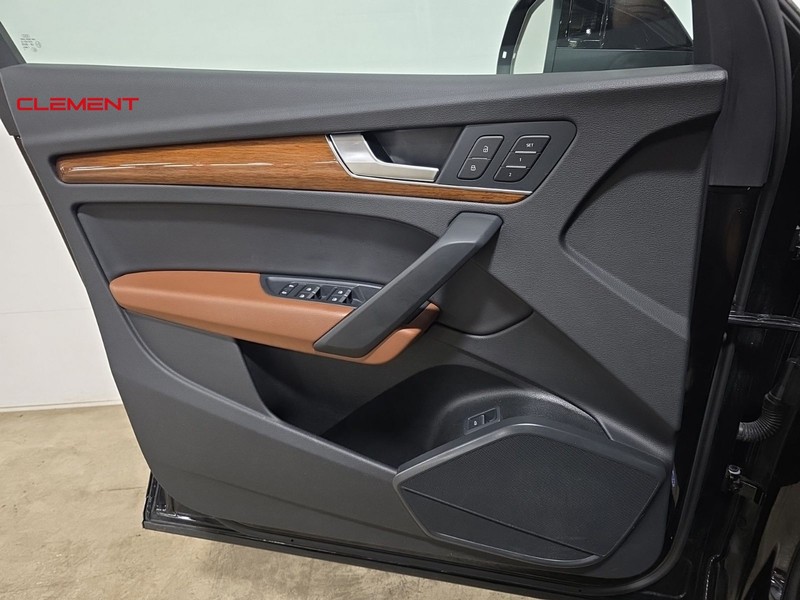 Audi Q5 Vehicle Image 22
