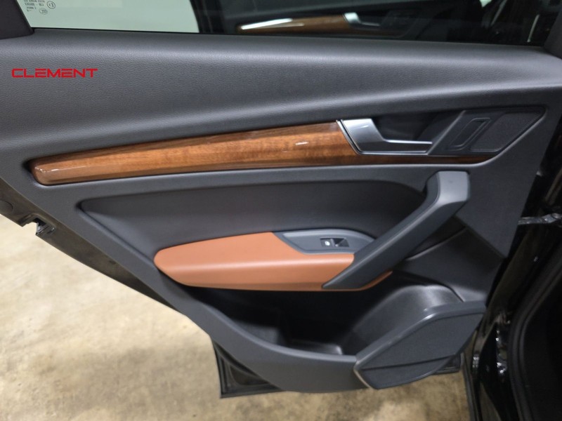 Audi Q5 Vehicle Image 25