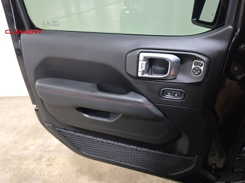 Jeep Wrangler Unlimited Vehicle Image 25