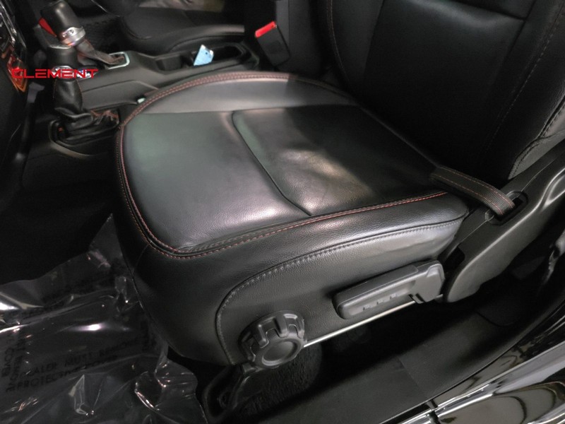 Jeep Wrangler Unlimited Vehicle Image 26