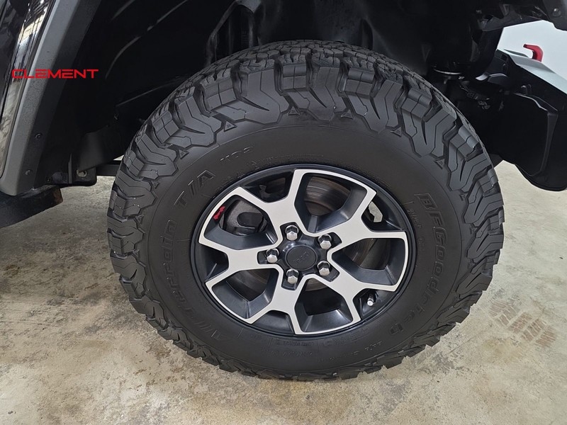 Jeep Wrangler Unlimited Vehicle Image 35