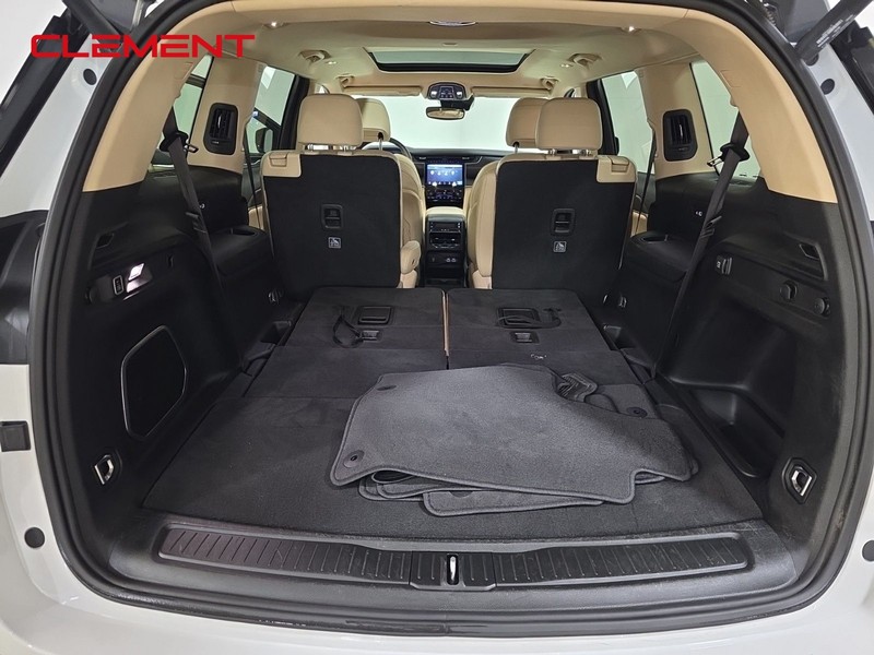Jeep Grand Cherokee L Vehicle Image 37