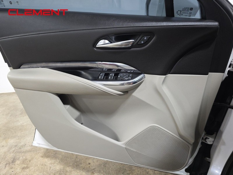 Cadillac XT4 Vehicle Image 22