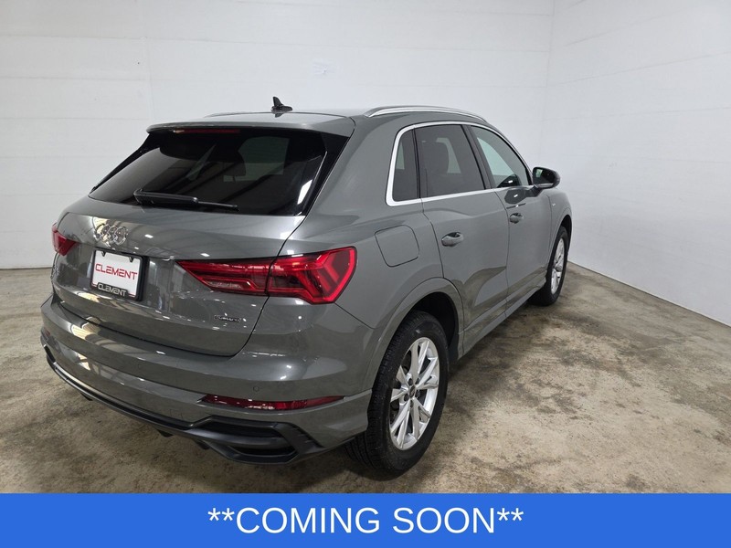 Audi Q3 Vehicle Image 06