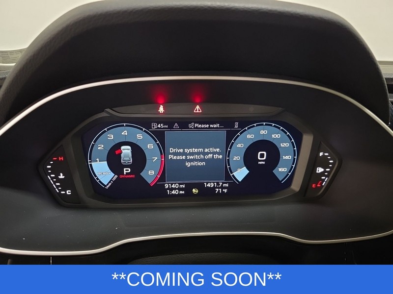 Audi Q3 Vehicle Image 14